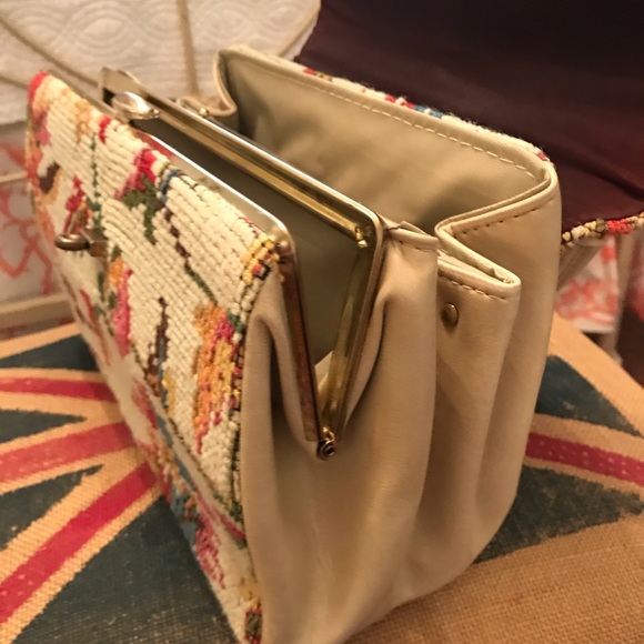 Vintage Handbag - Picture 5 of 5